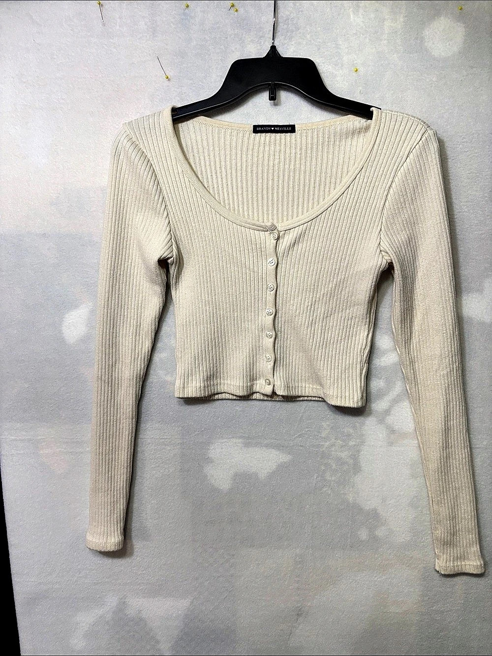 Brandy Melville Zelly Long Sleeve Ribbed Top Cream small